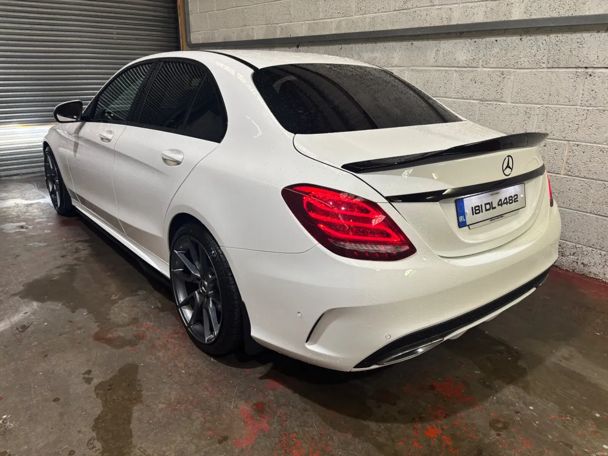 Mercedes-Benz C-Class 2018 - Image 3