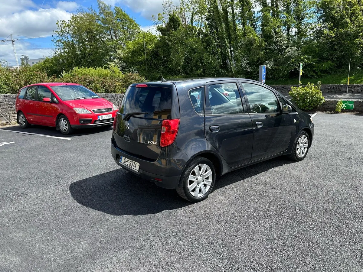 Mitsubishi Colt - Image 2
