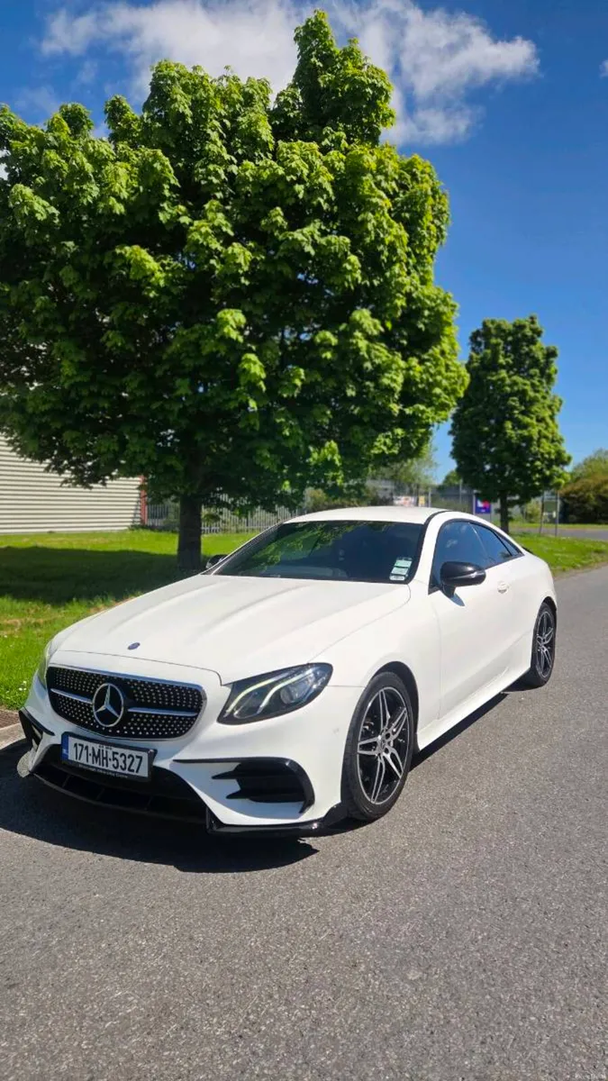 17 Mercedes-Benz E220 Amg Coupe..New NCT - Image 1