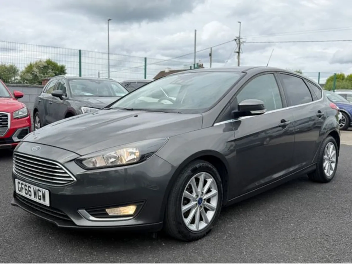 Ford Focus TITANIUM TDCI - Image 3