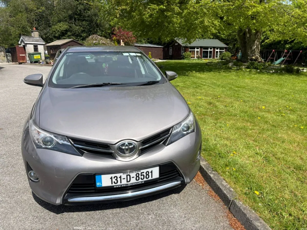 2013 Toyota Auris 1.33 Dual VVT-i Luna (High Spec) - Image 2