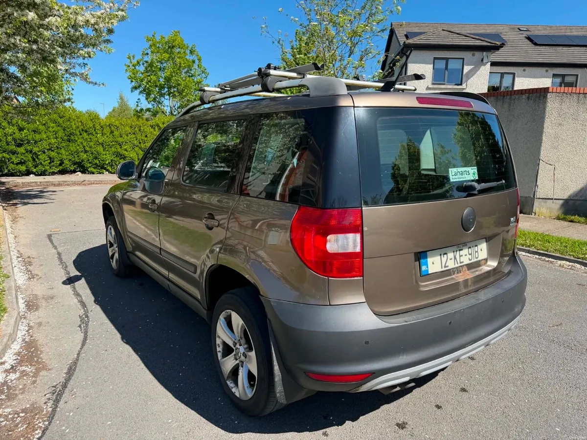 Skda yeti 1.6 diesel new nct price €2200 - Image 3