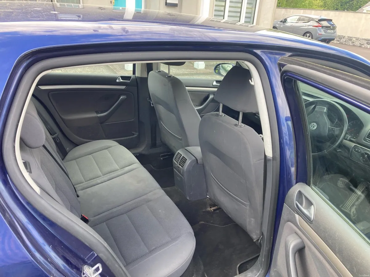 Volkswagen Golf 1.9 TDI Match 105BHP – Fresh NCT - Image 3