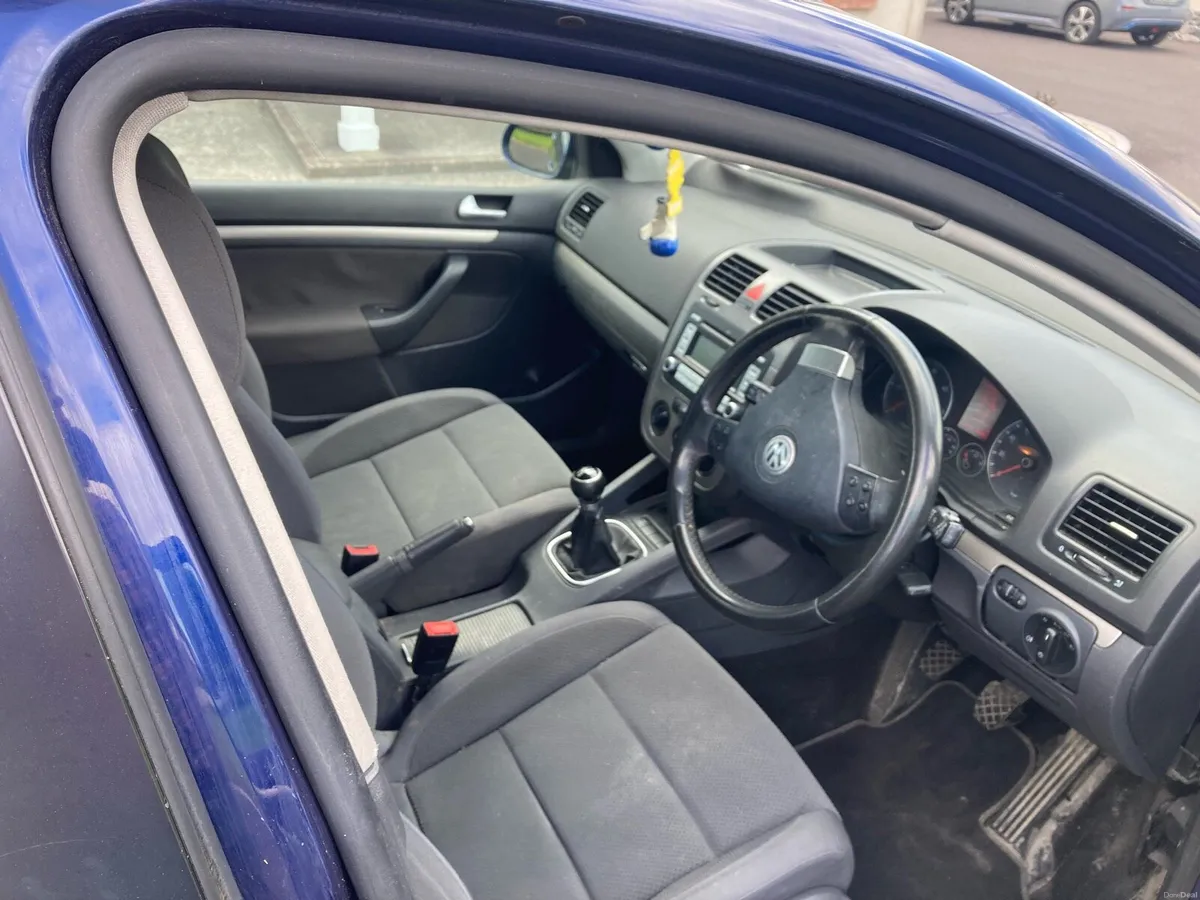 Volkswagen Golf 1.9 TDI Match 105BHP – Fresh NCT - Image 4