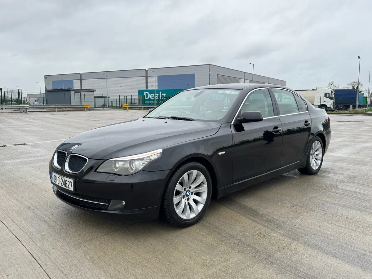 BMW 520D - Image 2