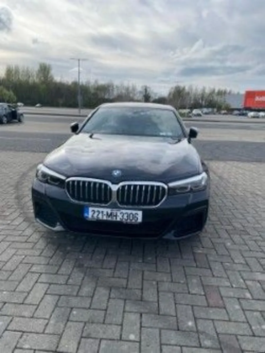 BMW 5-Series 2022 - Image 4
