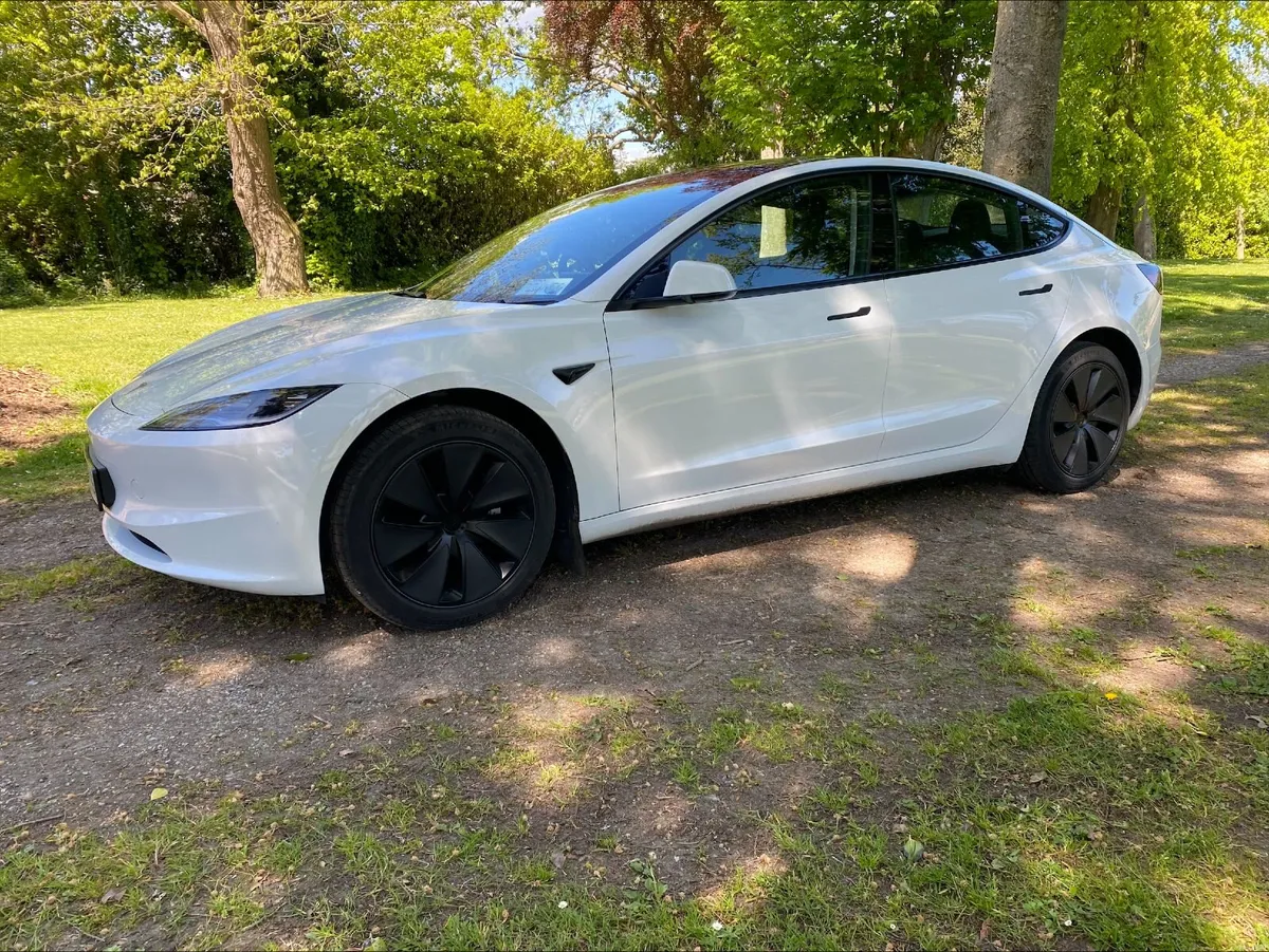 Tesla Model 3, 2024 - Image 1