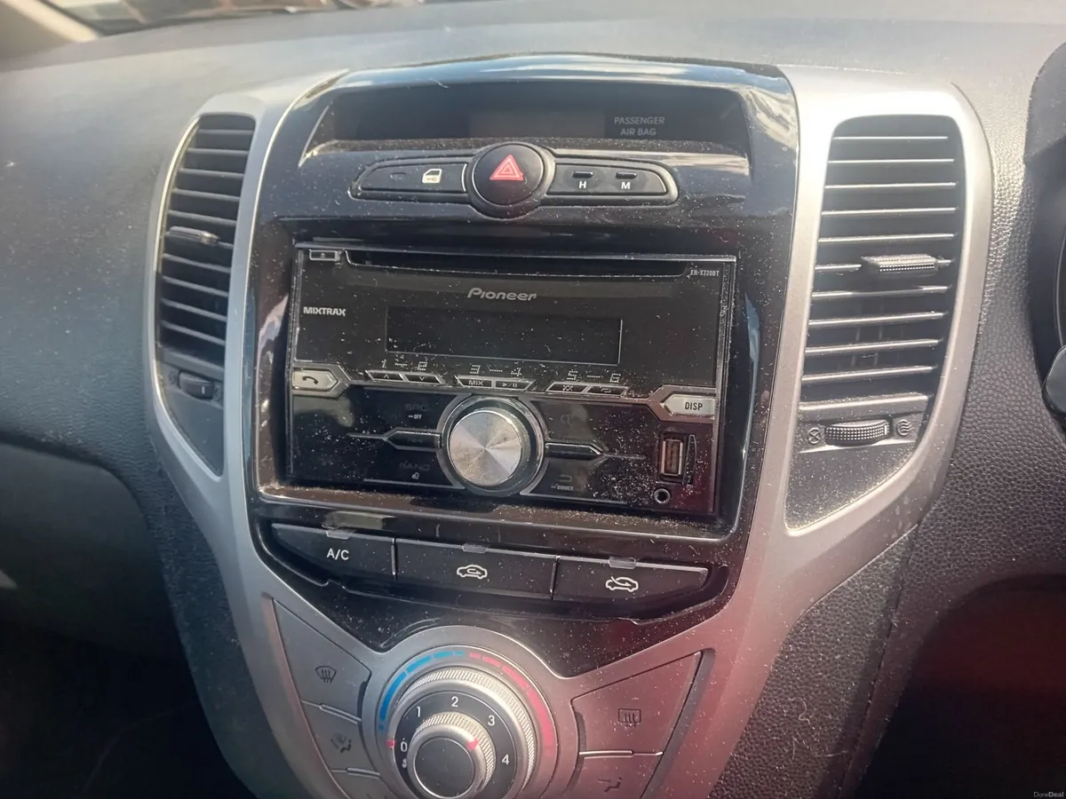 Hyundai ix20 long test and tax. - Image 3