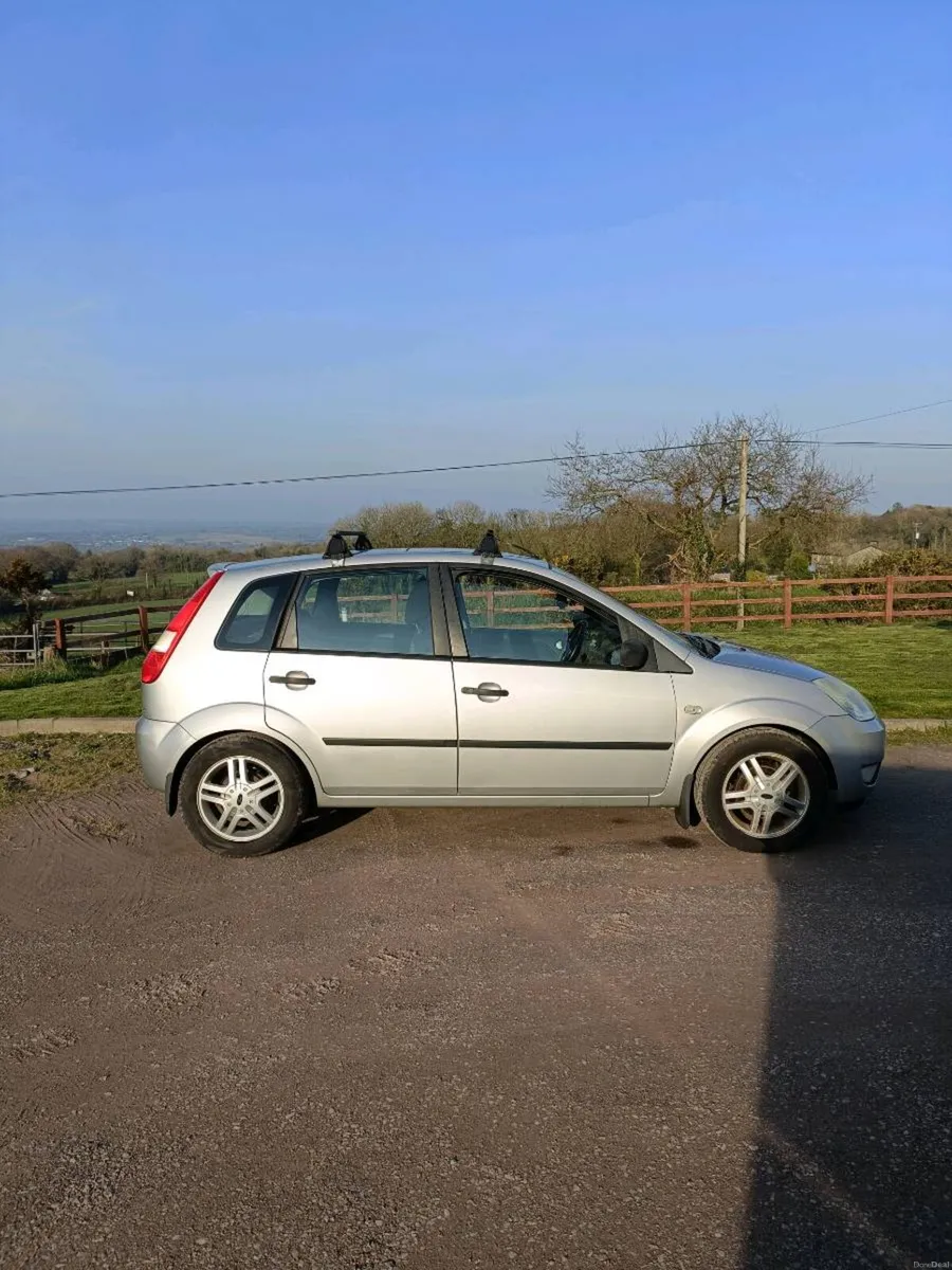 Ford Fiesta - Image 4
