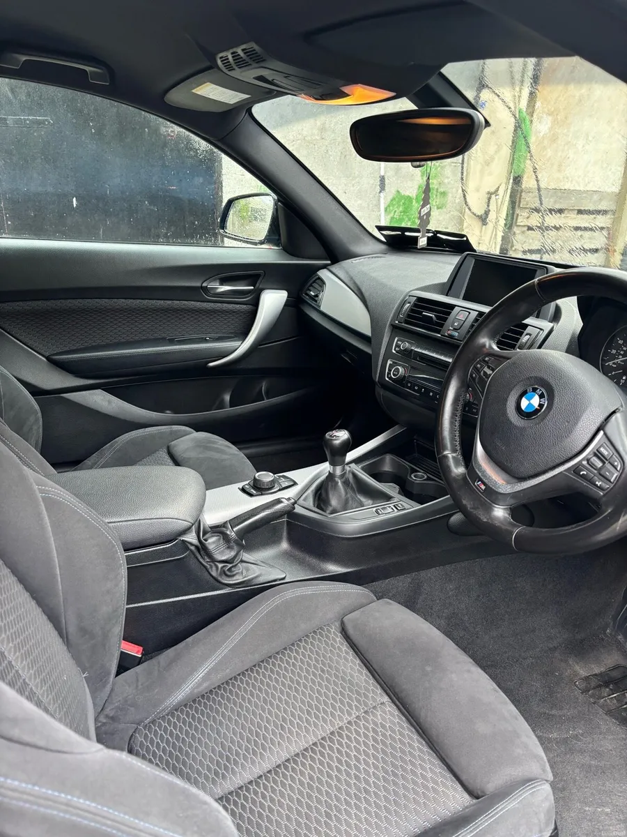 BMW 116i - Image 2