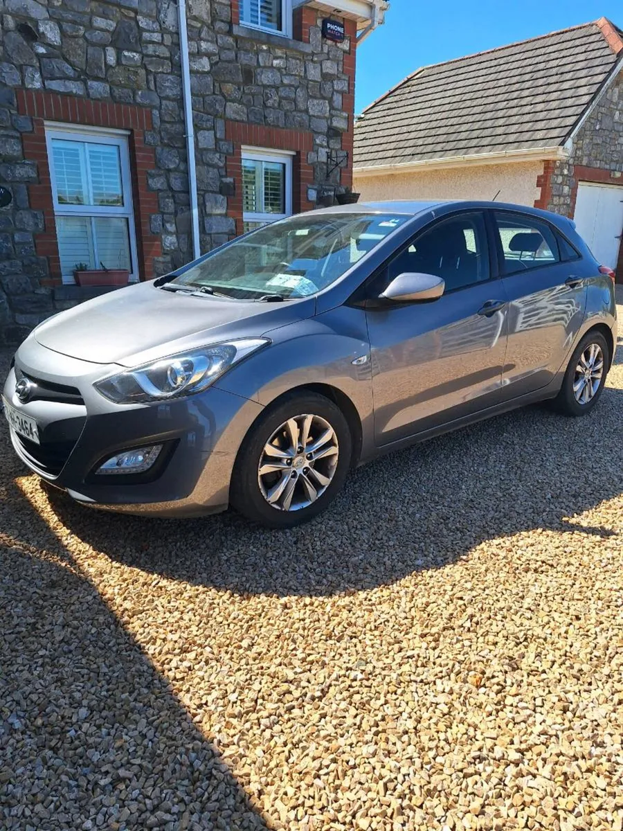 Hyundai i30 - Image 2