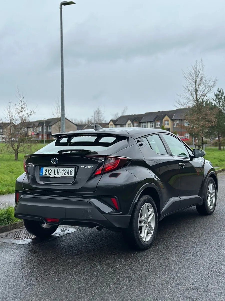 Toyota C-HR Luna 2021 - Image 6