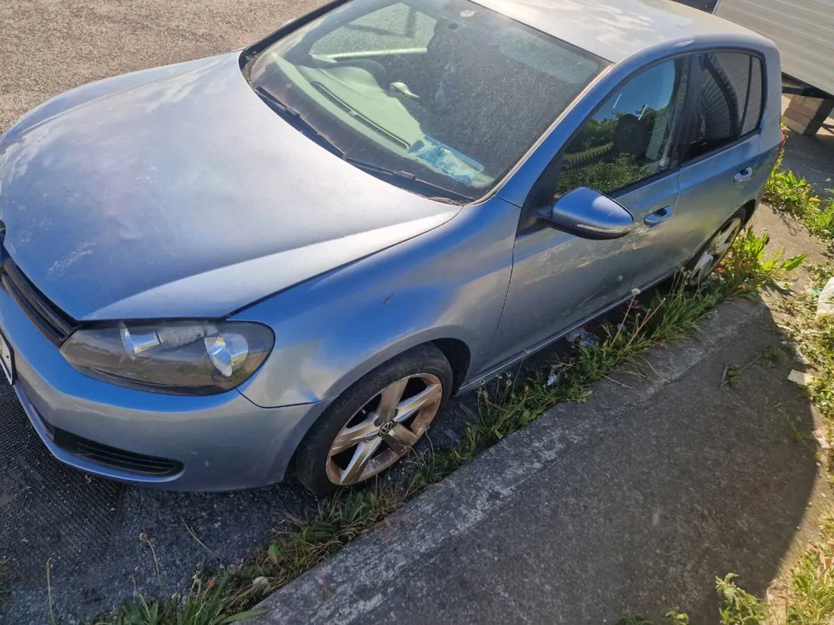 2011 vw golf 1.6 TDI read add first - Image 1