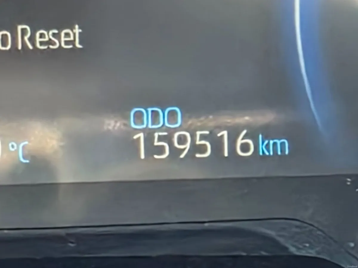 2019 Toyota RAV4 Hybrid Sport - Image 3