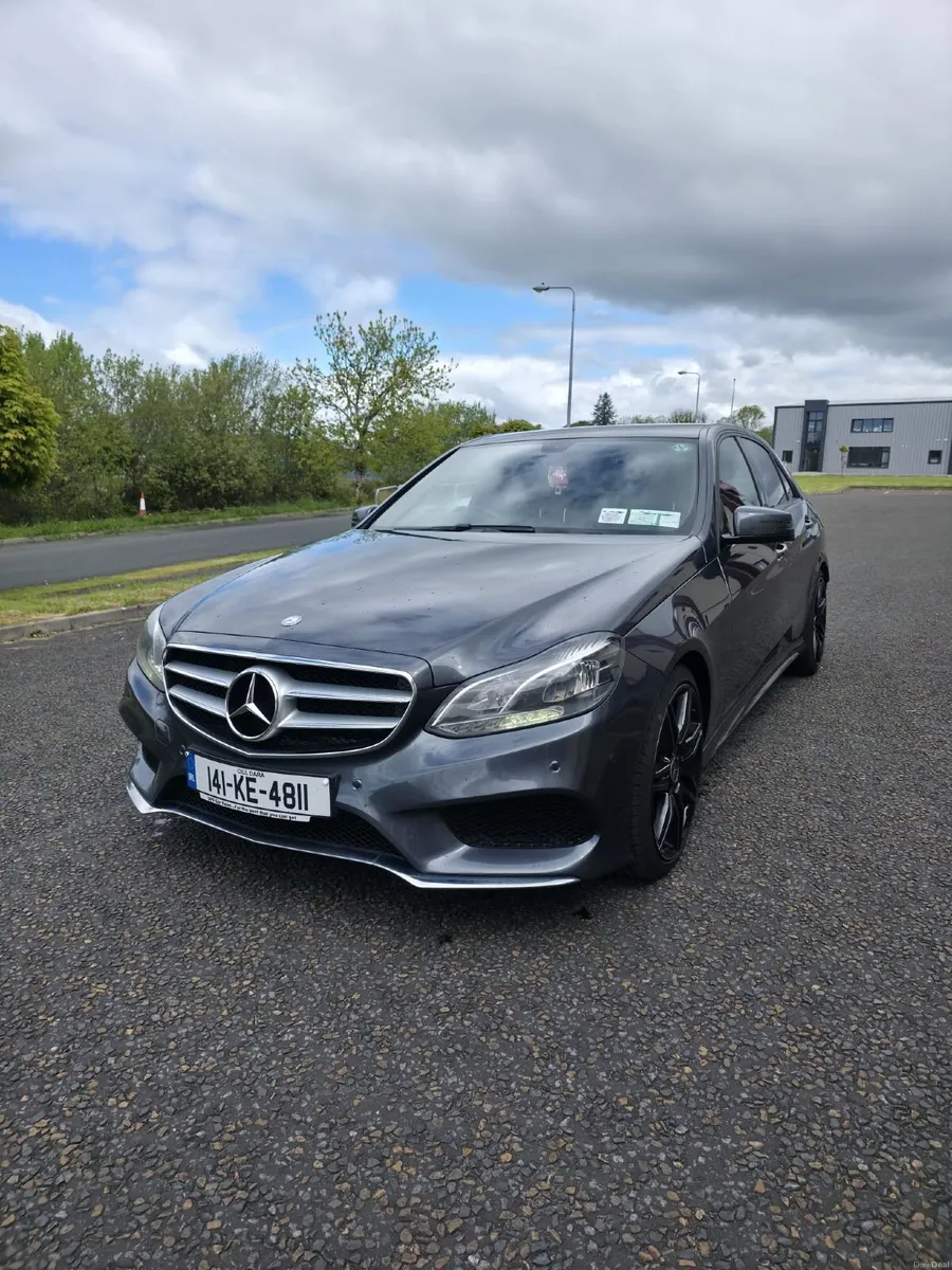 Mercedes-Benz E-Class 300 AMG Sport - Image 3