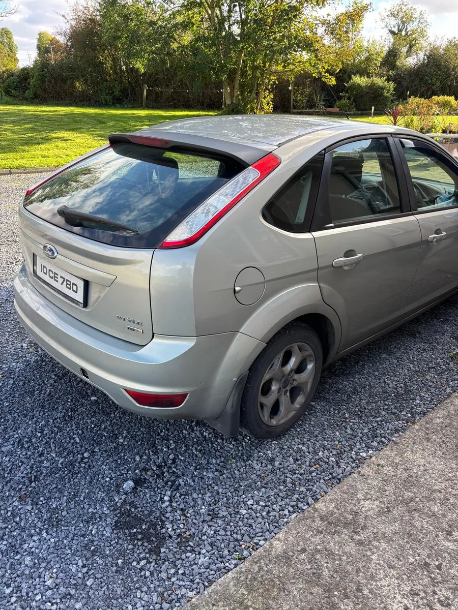 2010 Ford focus - Image 3