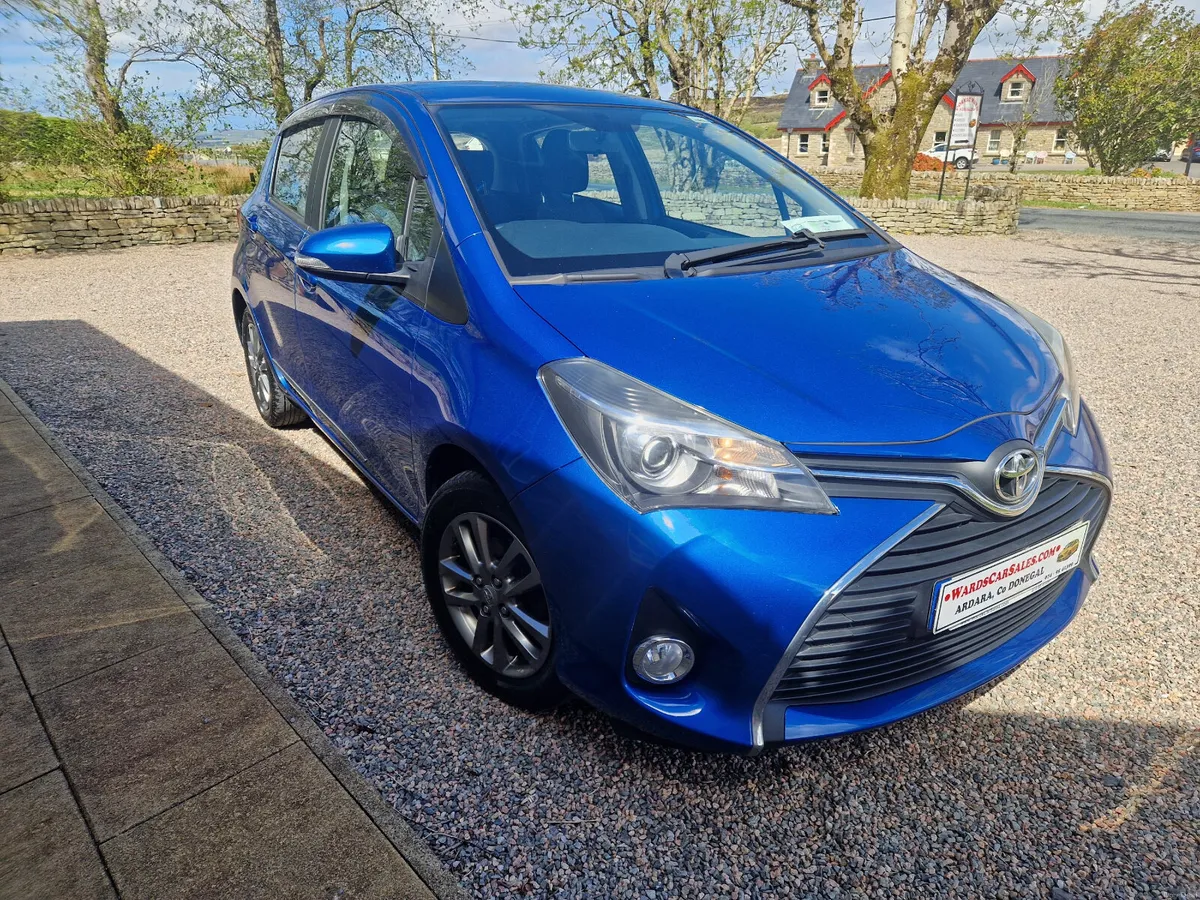 Toyota Yaris 2015 - Image 2