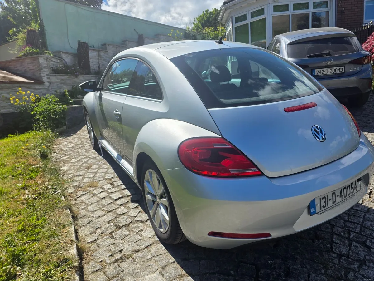 Volkswagen Beetle 2013 - Image 5