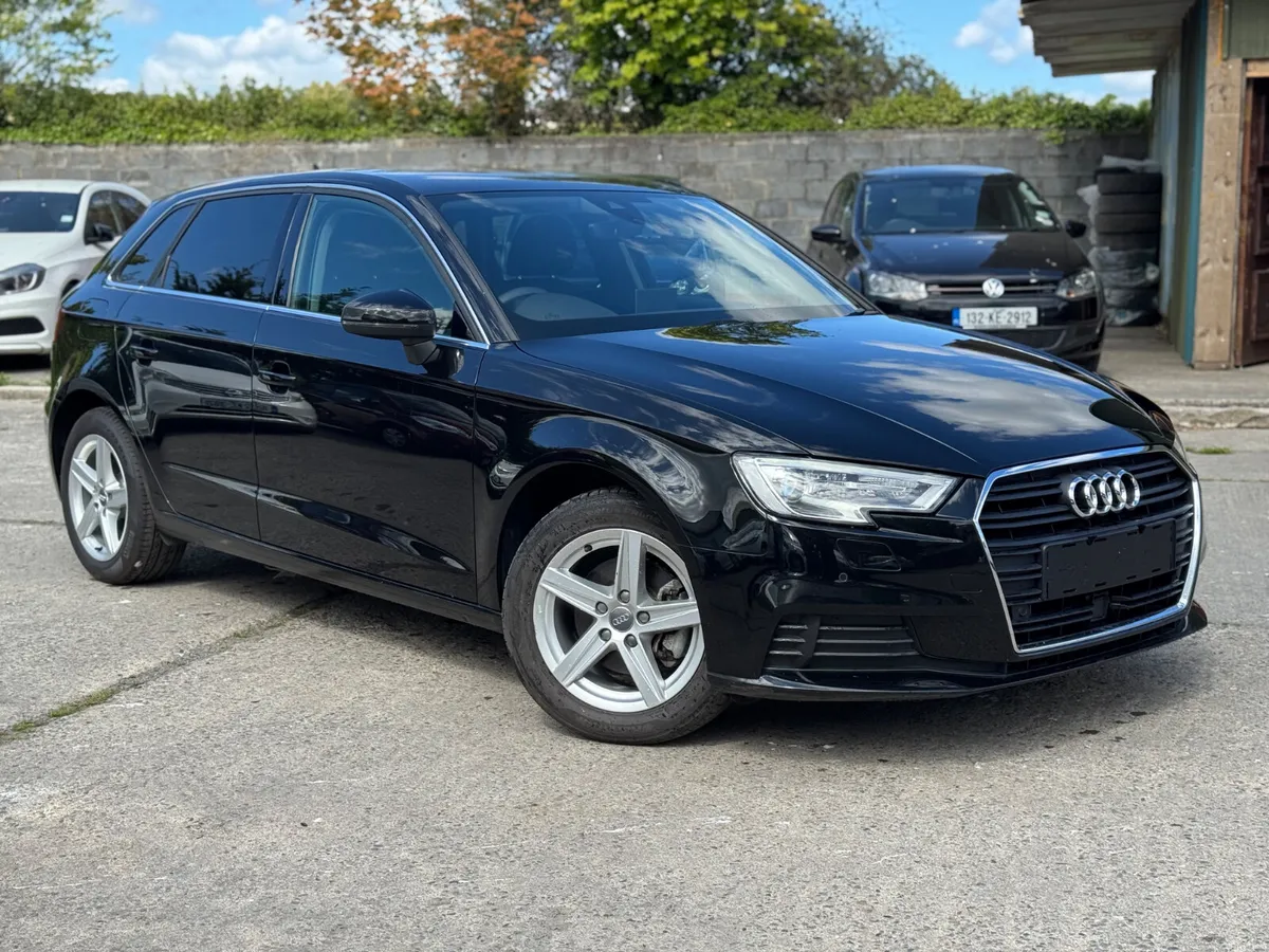 2020 Audi A3 1.4 Tsi Auto 19000 KM ONLY 2 KEYS - Image 2