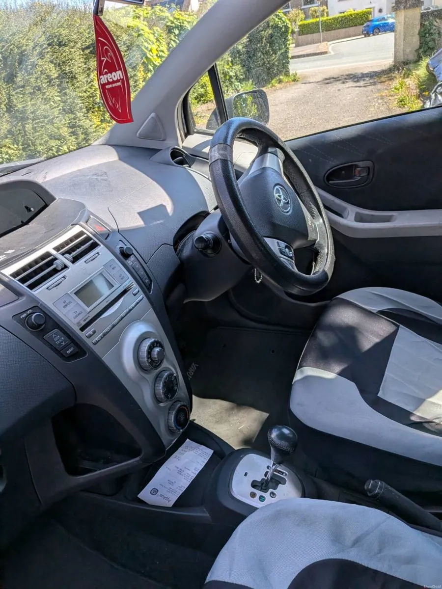 Automatic |Toyota Yaris 2008 | 1.0L Engine - Image 2
