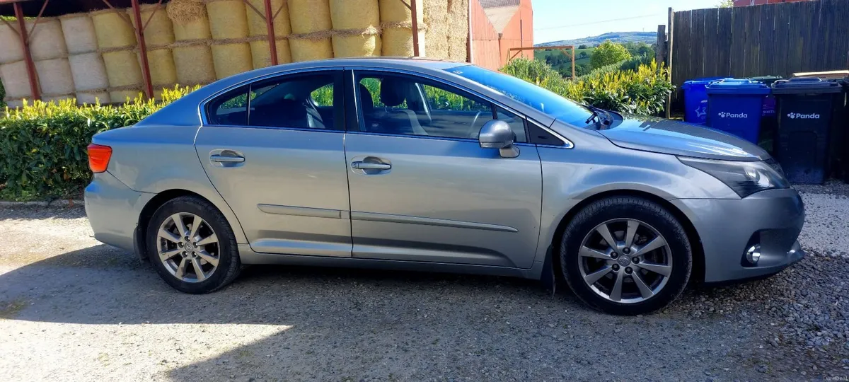 Toyota Avensis 2012 - Image 3