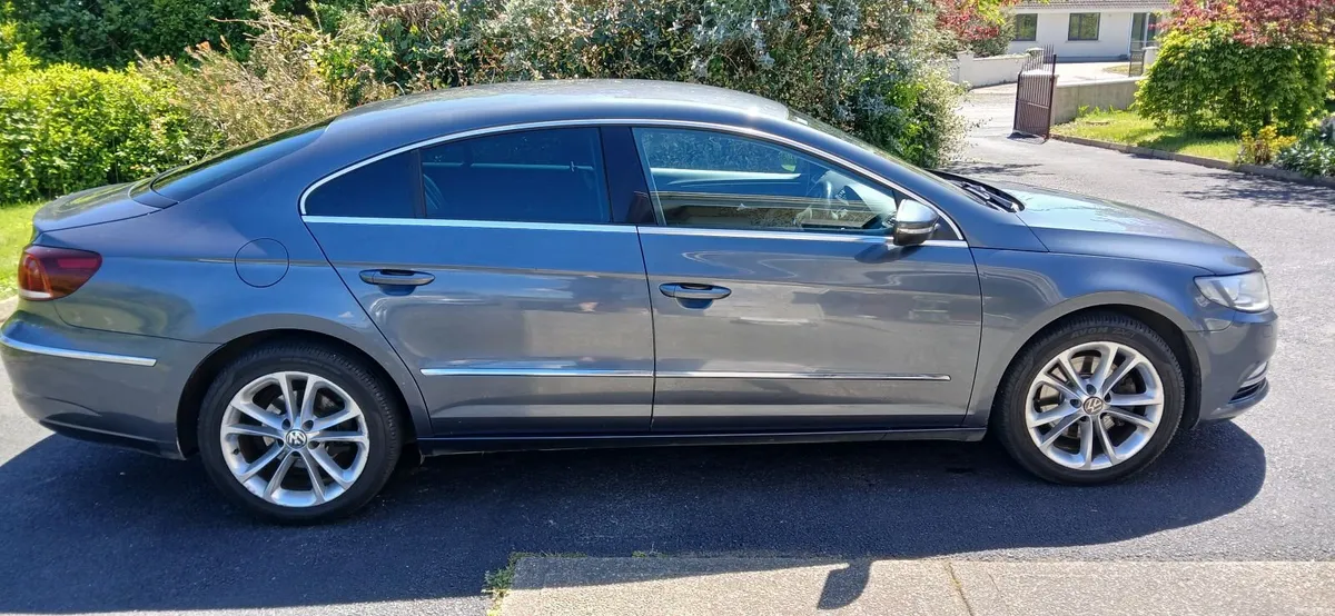 Volkswagen CC 2013 - Image 1