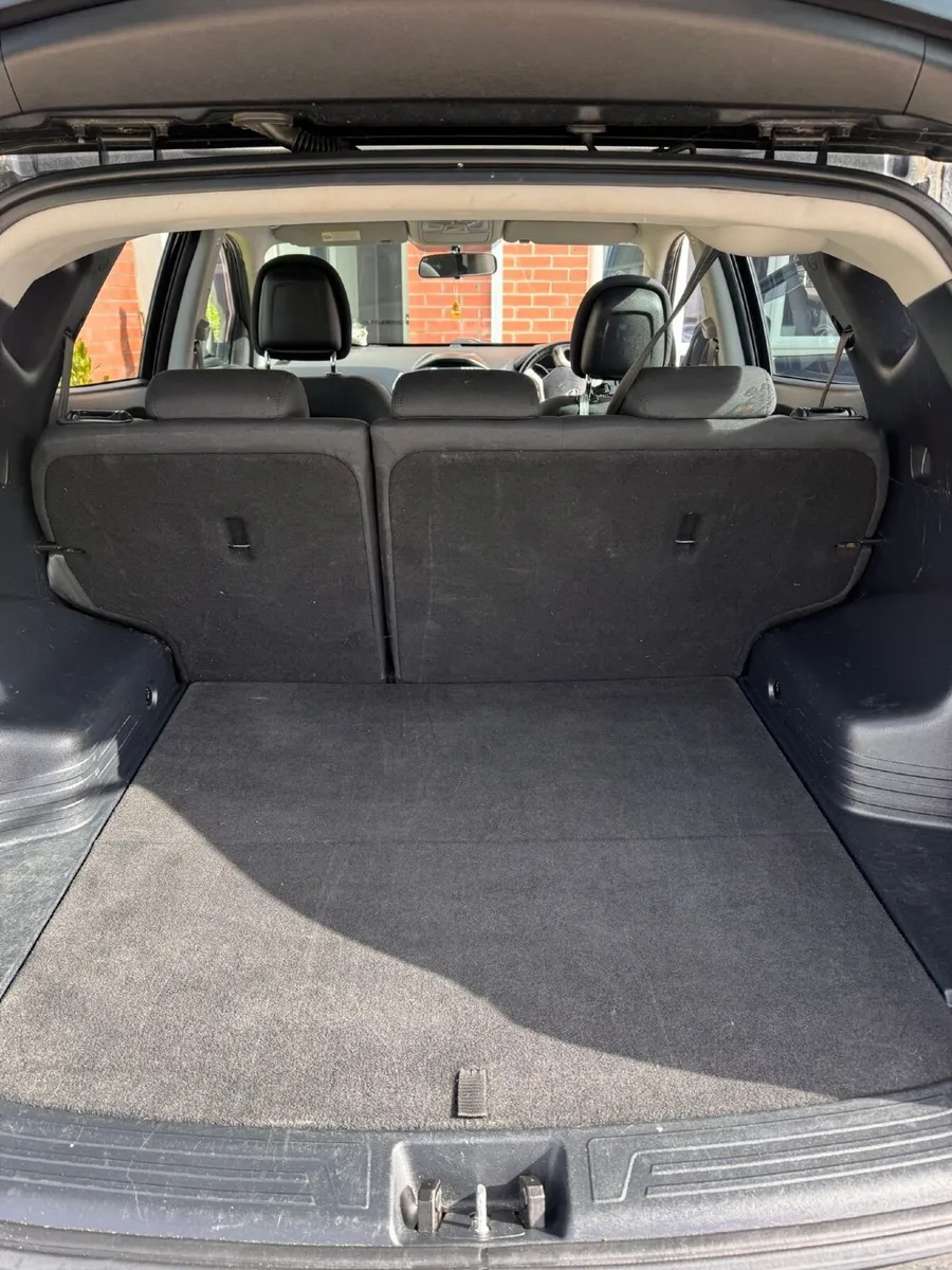 Hyundai ix35 2013 - Image 2