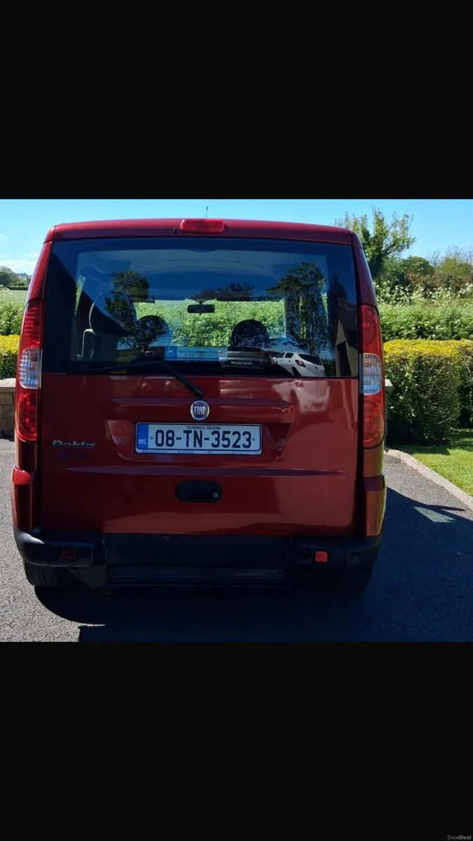 FIAT DOBLO WHEELCHAIR VEHICLE NCTD4/27 - Image 4