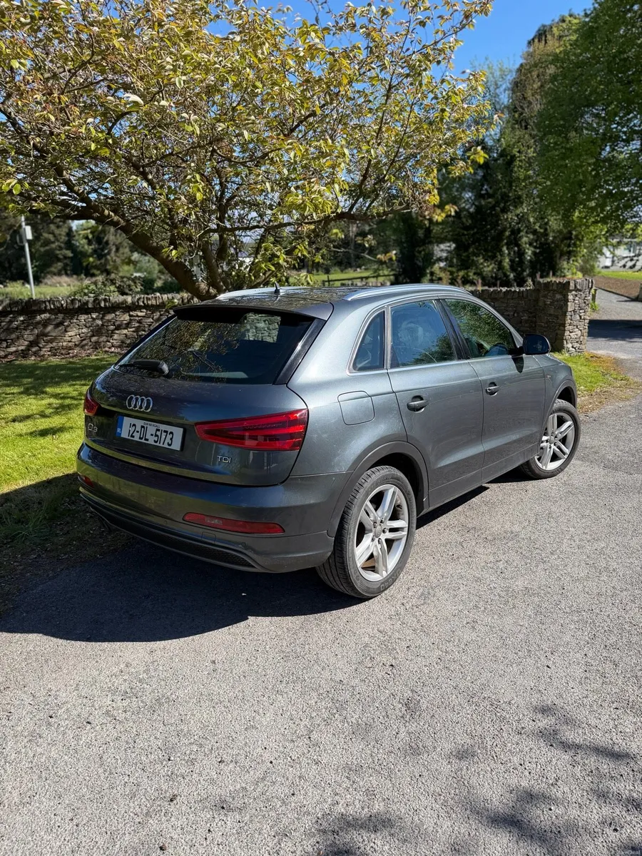Audi Q3 2.0 TDI S-line 2012 - Image 3