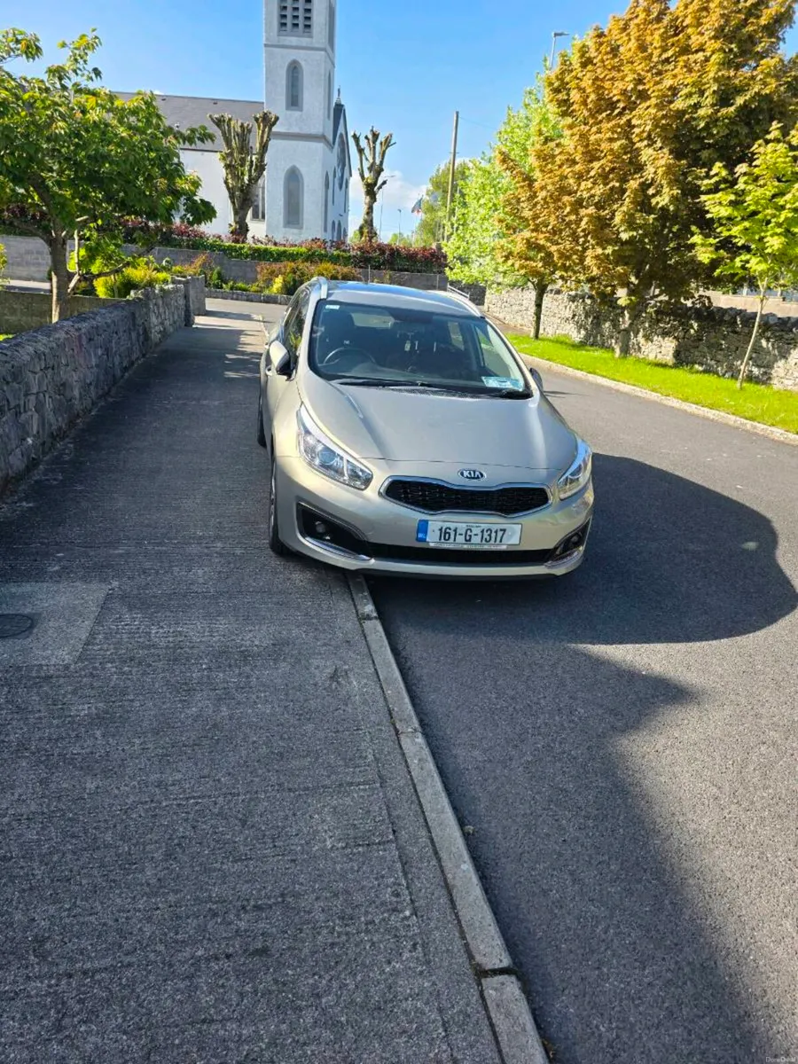 Car - Image 1