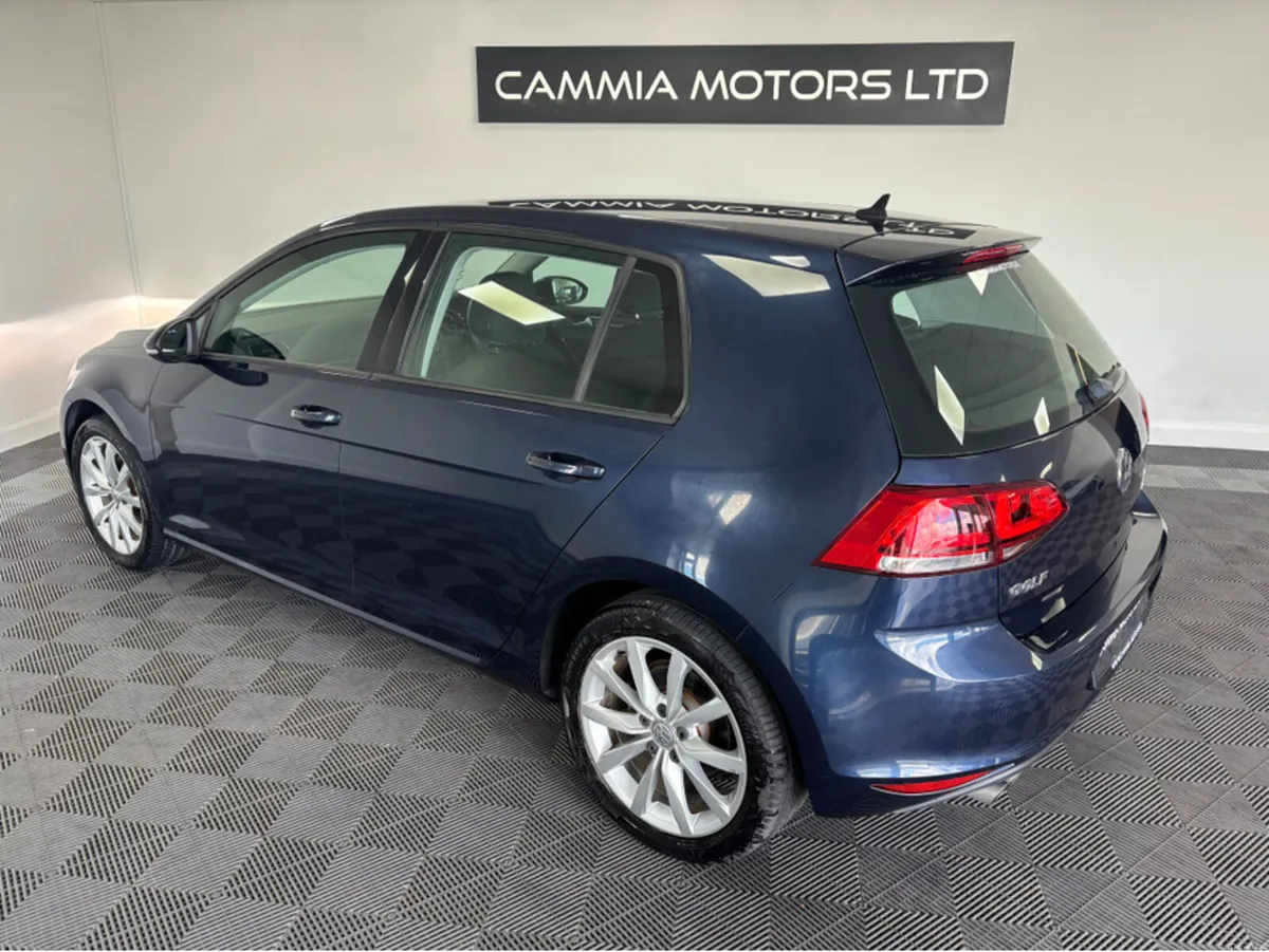 Volkswagen Golf *VOLKSWAGEN GOLF* *LOW MILEAGE* *D - Image 4