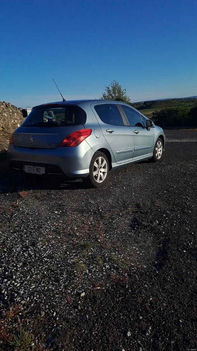 Peugeot 308 2013 - Image 4