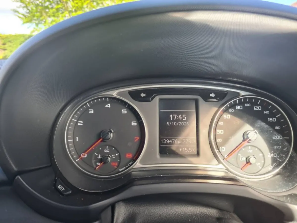 Mint Audi A1 2011 1.4 TFSI S-Tronic - Image 4