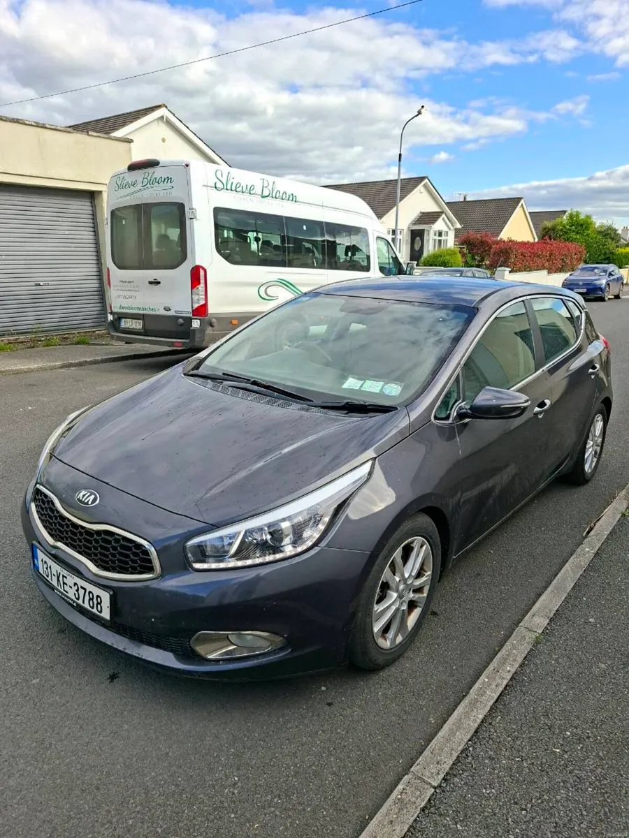 KIA CEED 2013 - Image 2