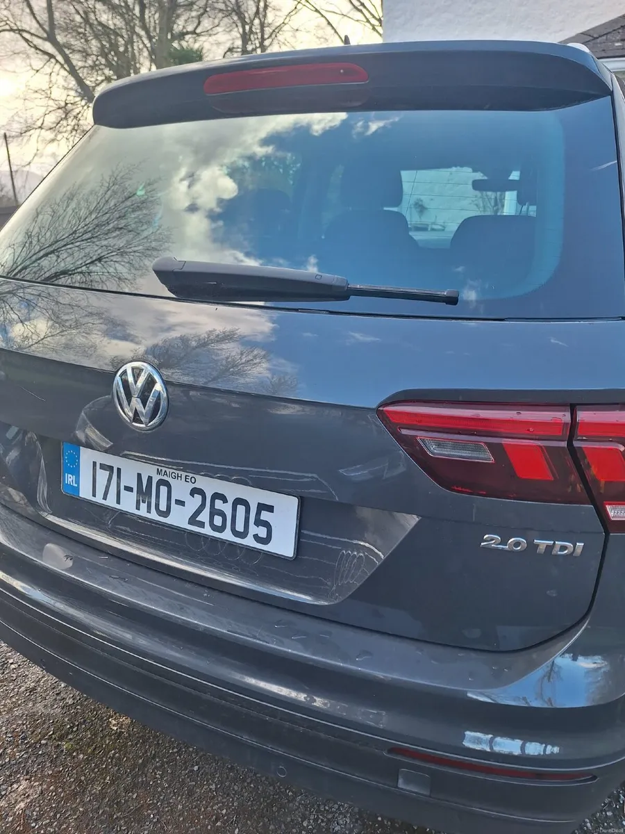 2017 Volkswagen Tiguan 2.0 TDI Automatic - Image 4
