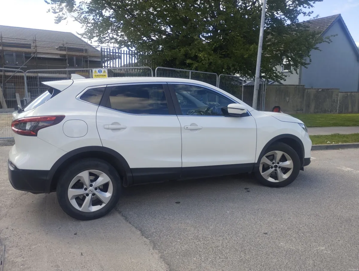 Nissan Qashqai 2018 - Image 4