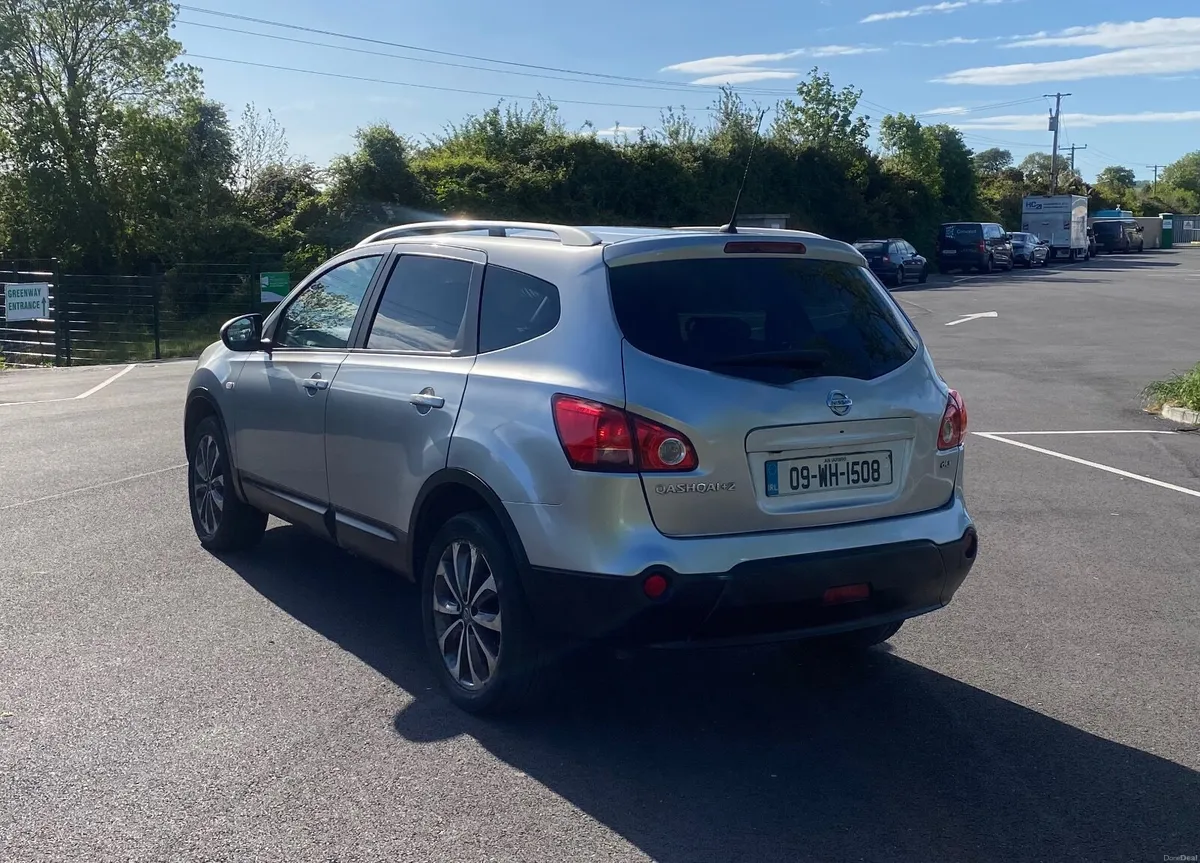 7 Seater Nissan QASHQAI Diesel. Nct 08.26 & Tax. - Image 4