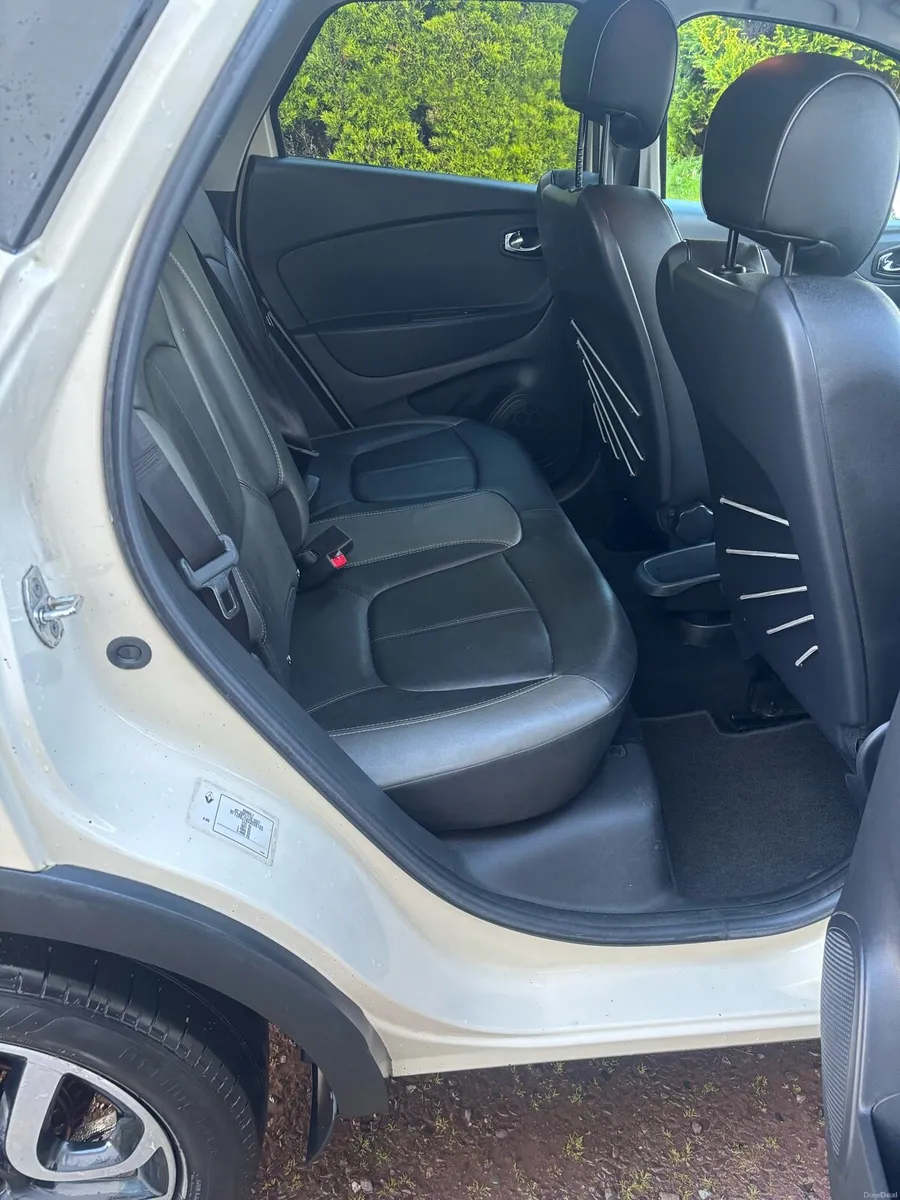 Renault Captur 2016 Diesel - Image 4