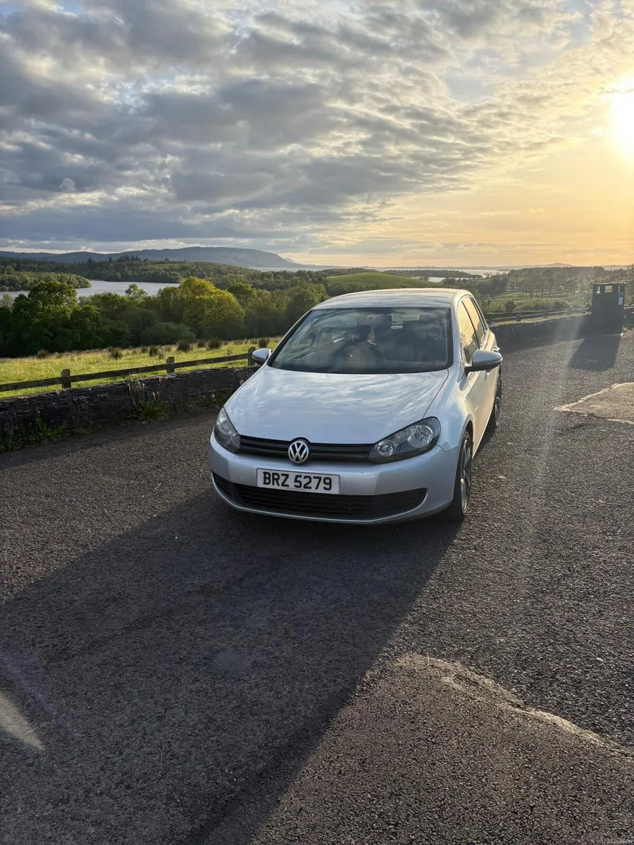 Volkswagen Golf 2010 - Image 1
