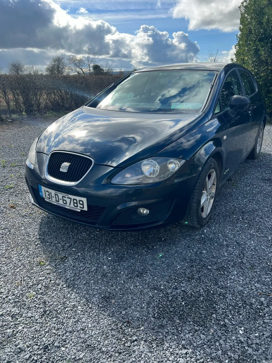 Black 131 Seat Leon - Image 1