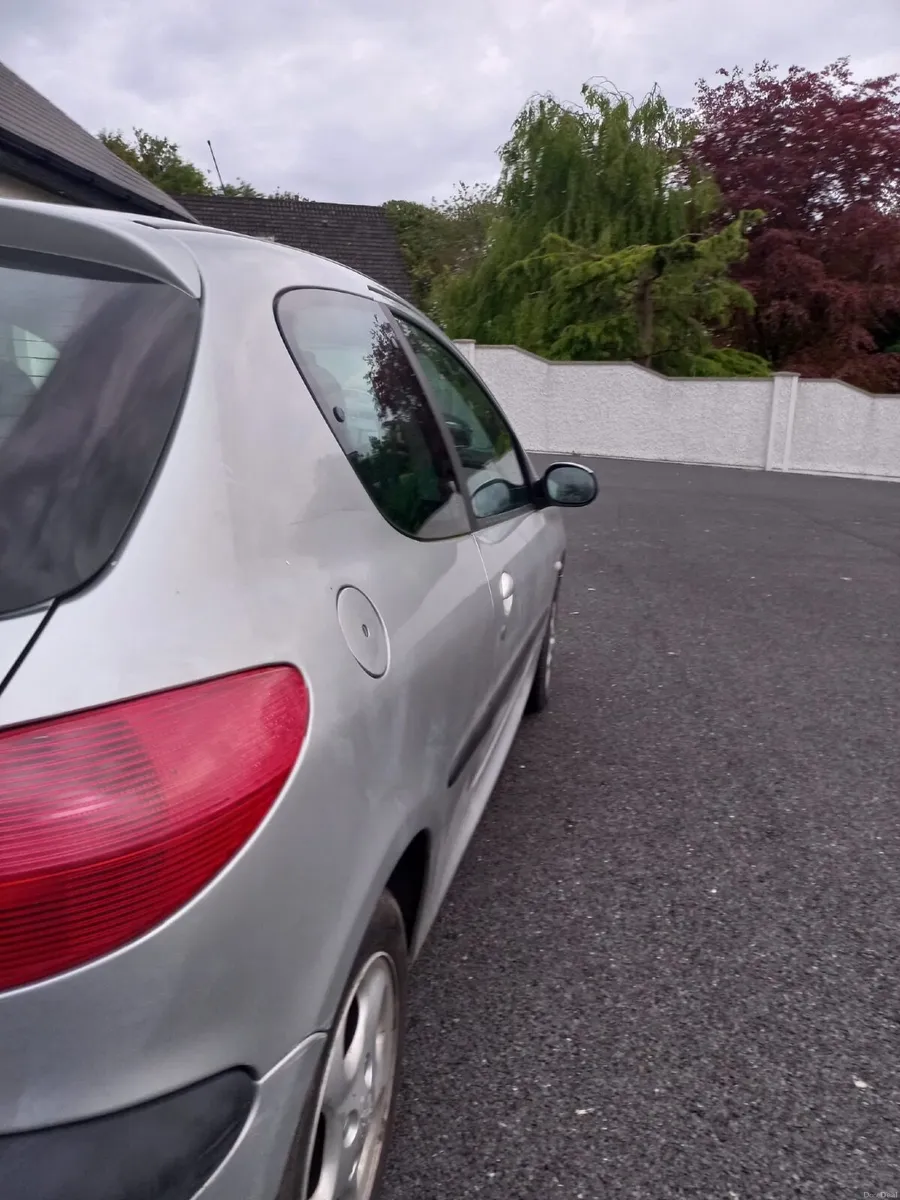 Peugeot 206 2002 - Image 5