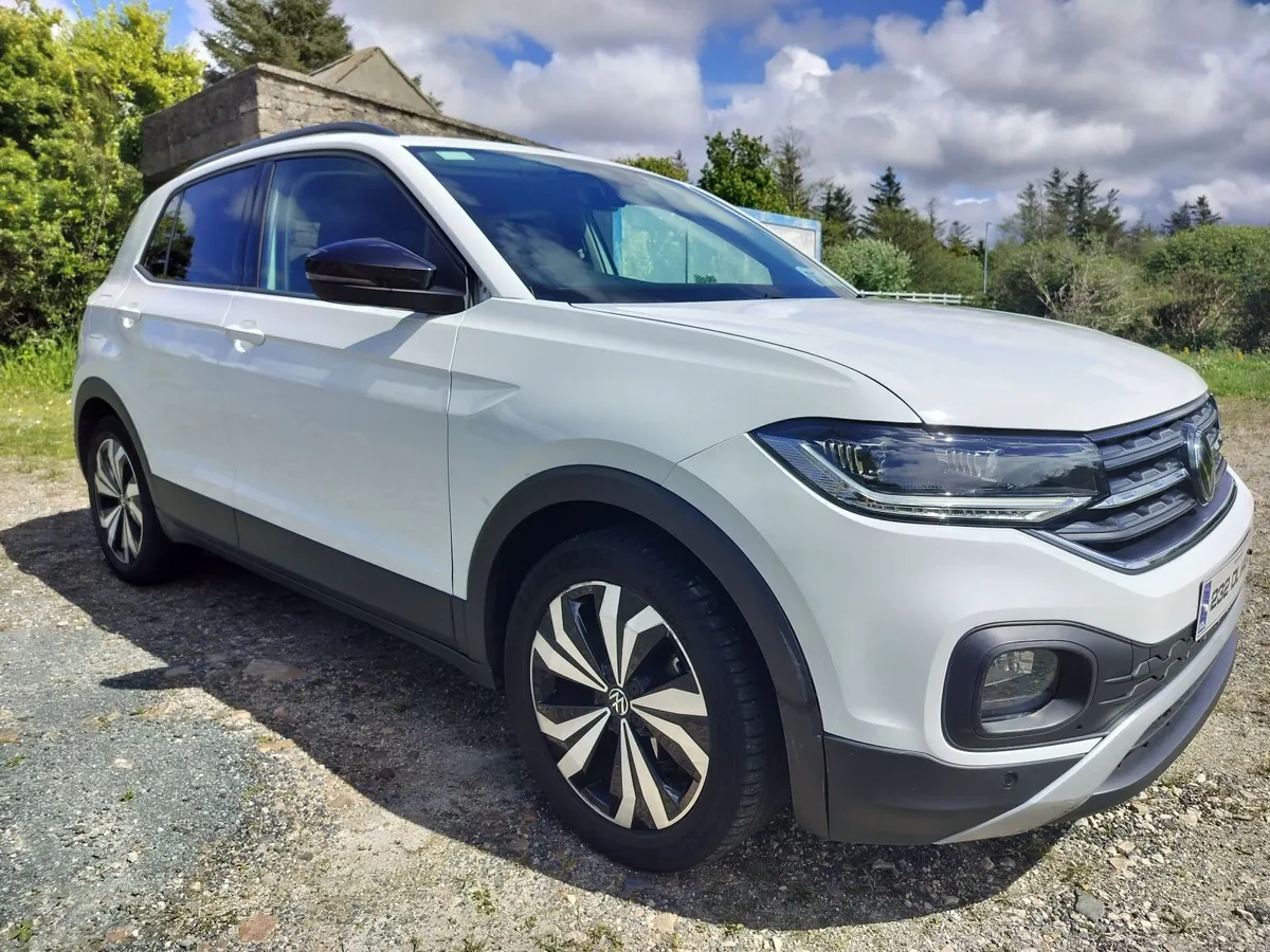 Volkswagen T-Cross 2023 - Image 2