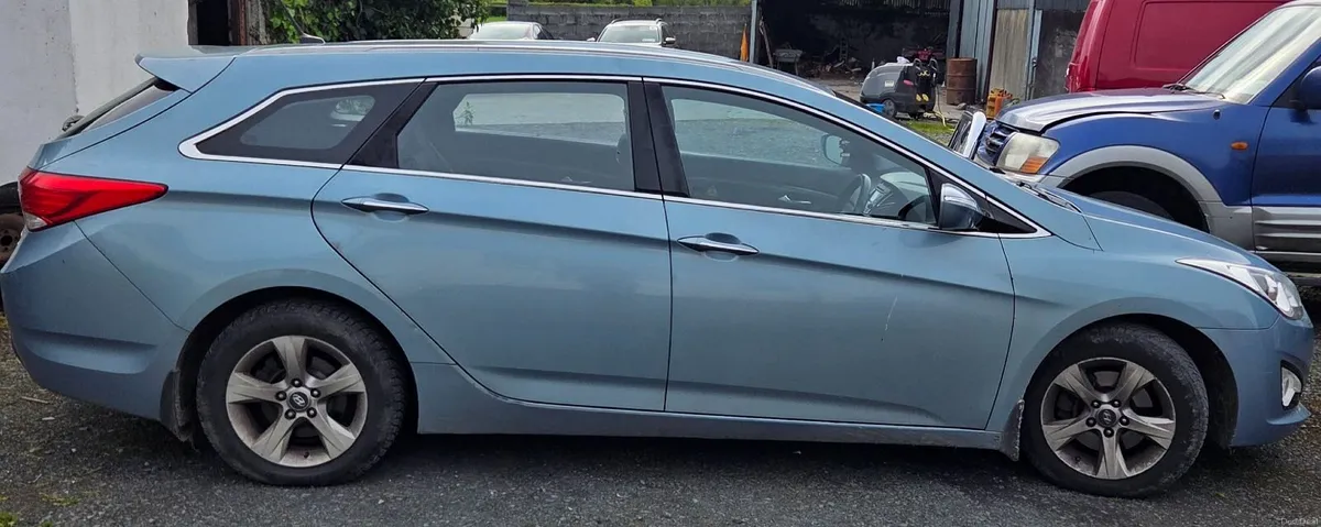 Hyundai i40 2013 - Image 2
