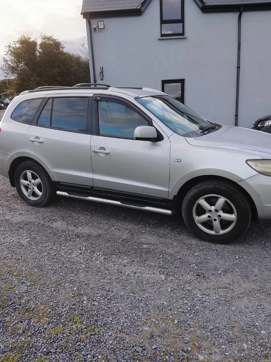Hyundai Santa Fe 2007 - Image 3