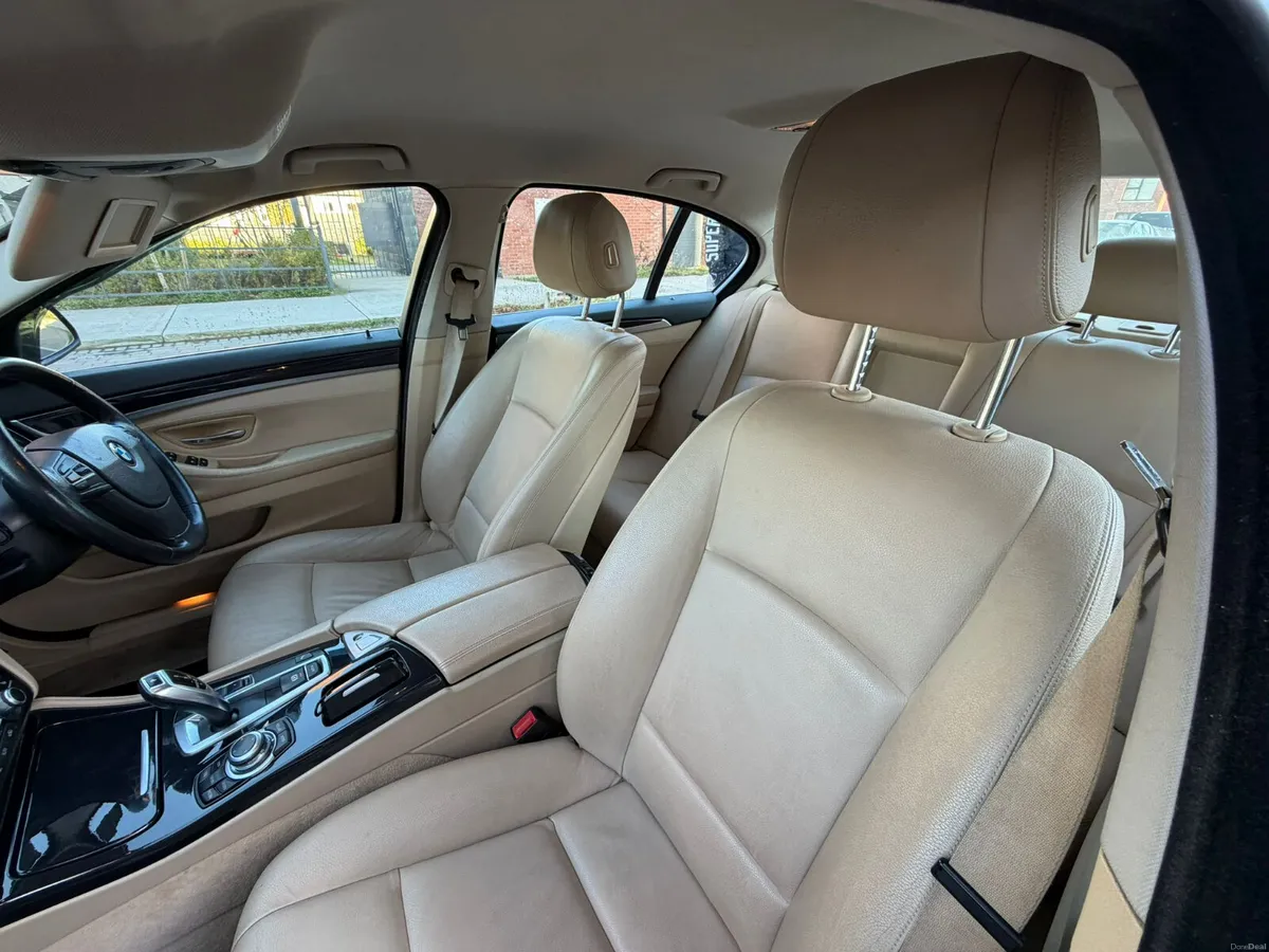 BMW 5-Series  2.0 litre turbo  Leather  package - Image 4