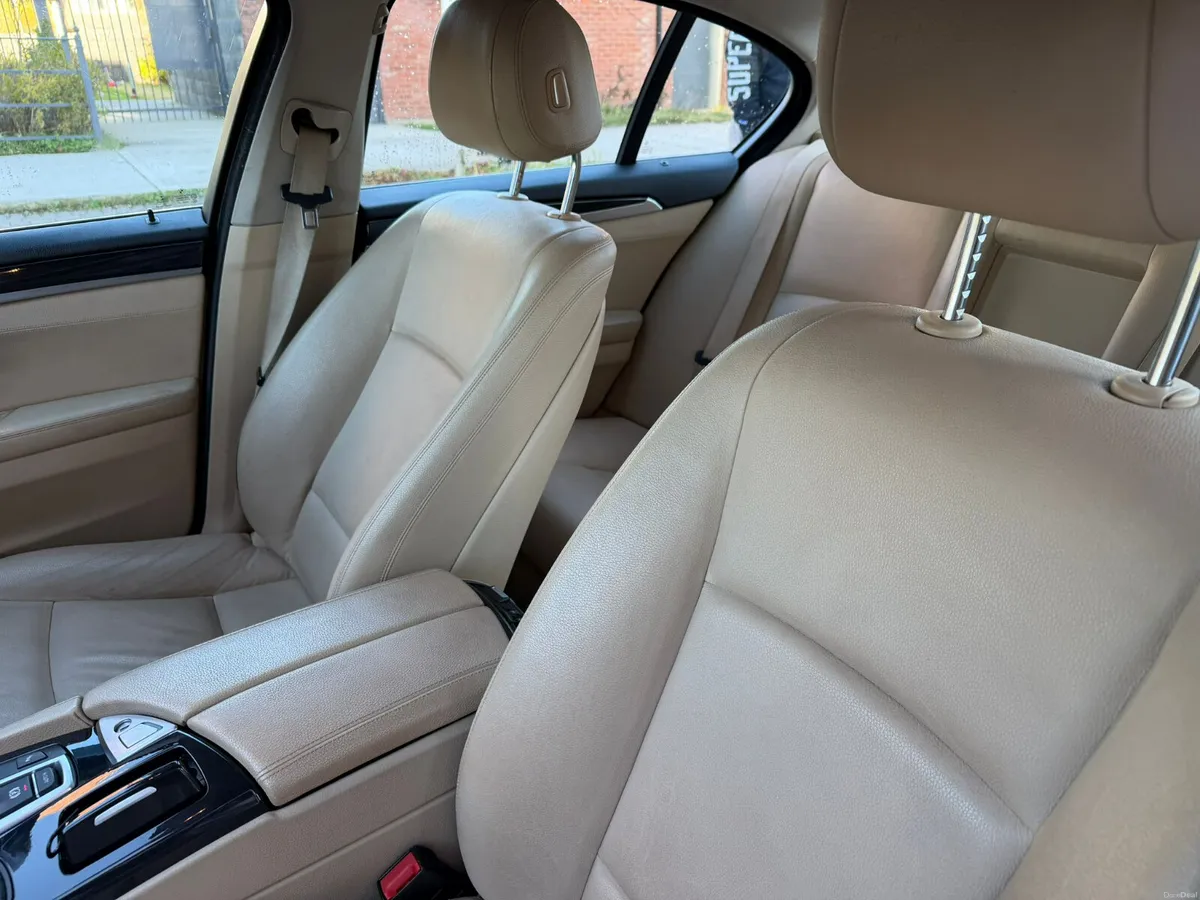 BMW 5-Series  2.0 litre turbo  Leather  package - Image 5