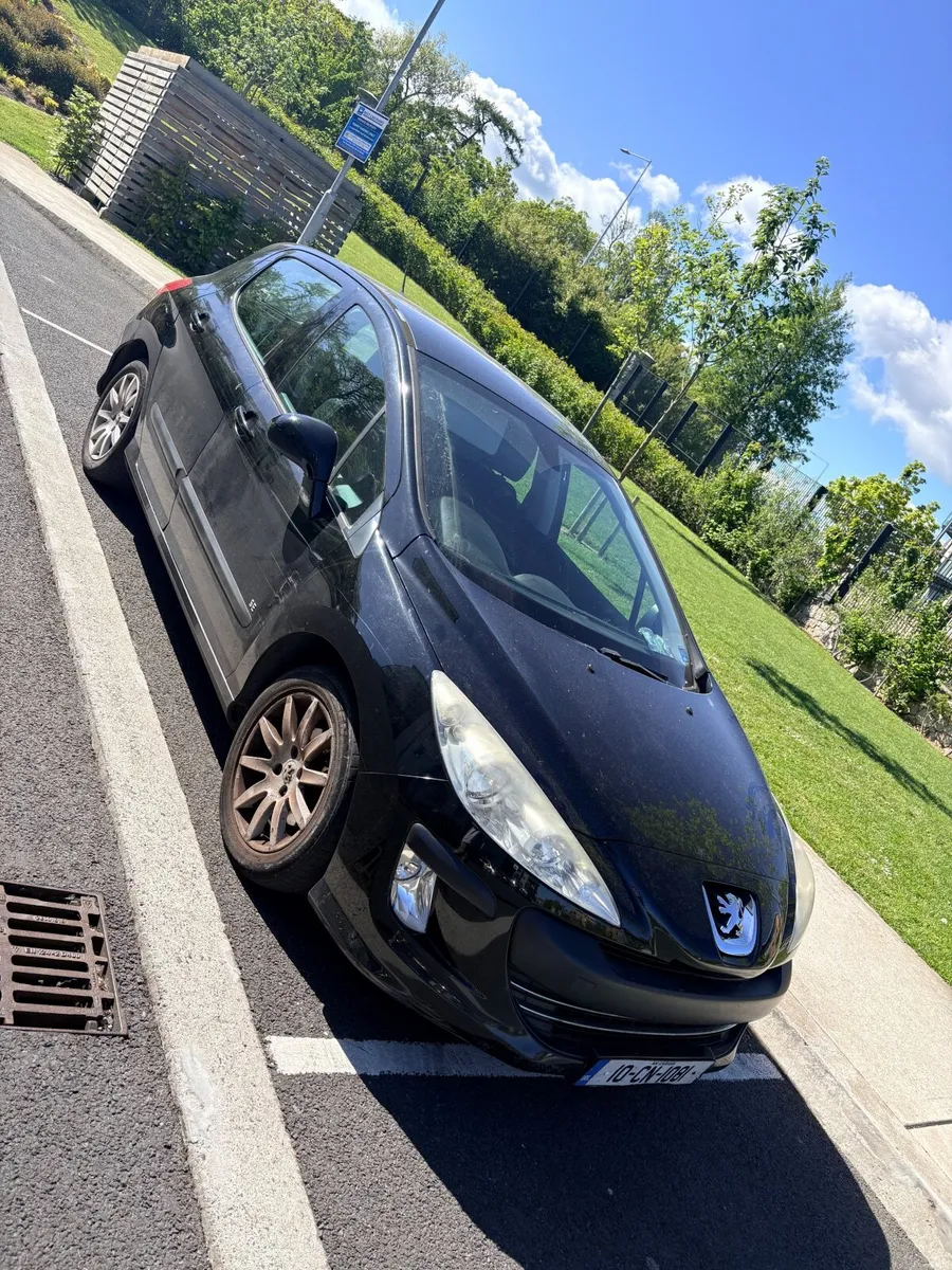 Peugeot 308 2010 - Image 1