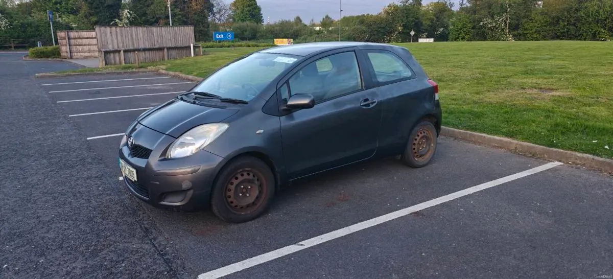 Toyota yaris 2009 1.4 D4D - Image 1