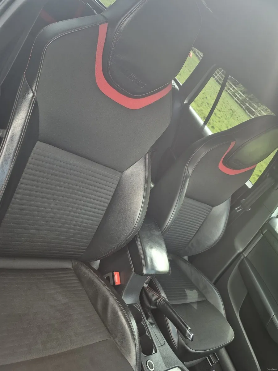 Skoda Octavia 2013 - Image 2