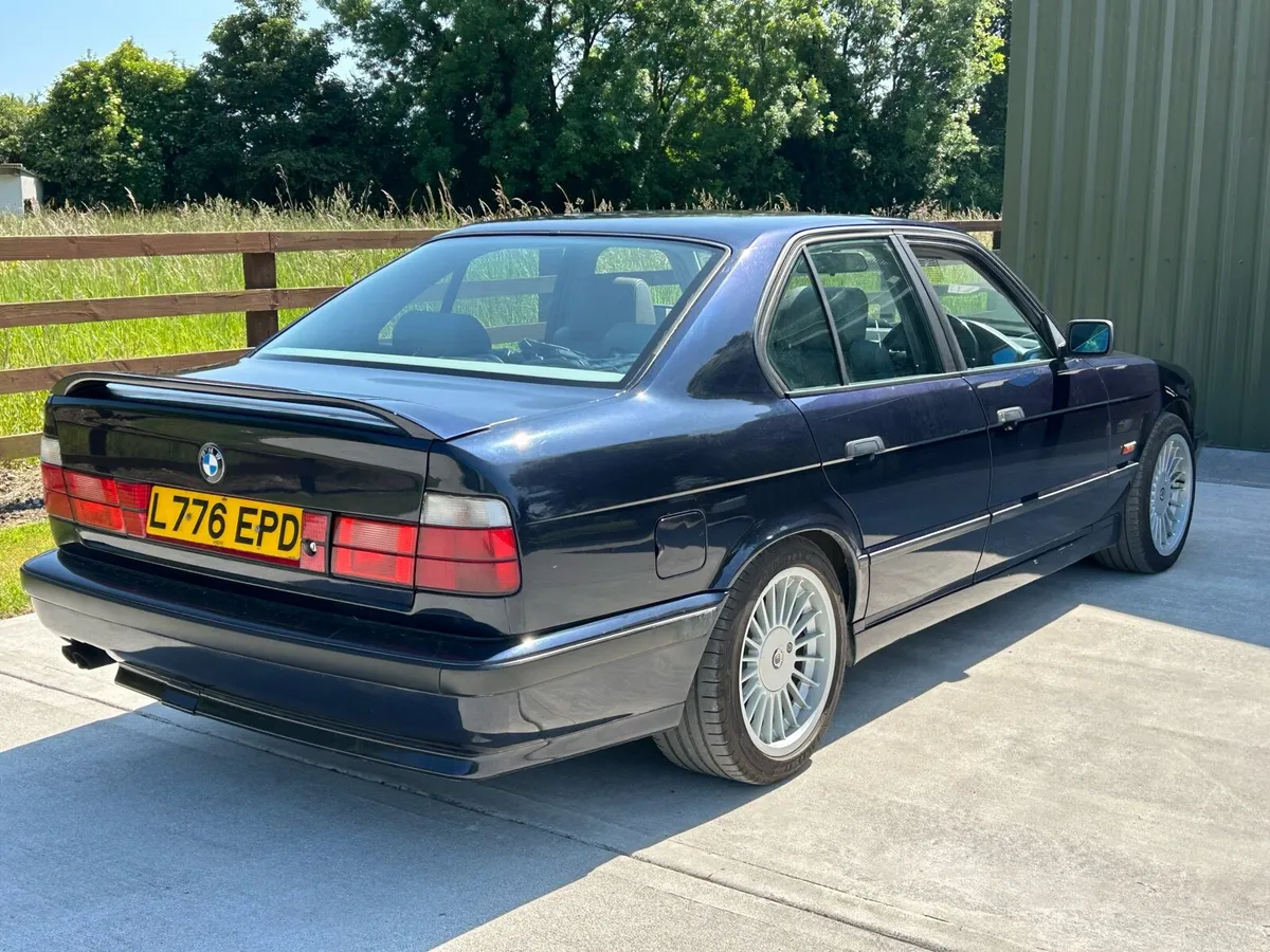 Car - Image 2